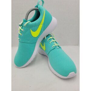 VGC Nike Roshe One GS Running Shoes Youth Green Jade Volt White 599729-302 7Y 40